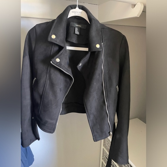 Forever 21 black leather Jacket size S new without tag - Picture 3 of 5